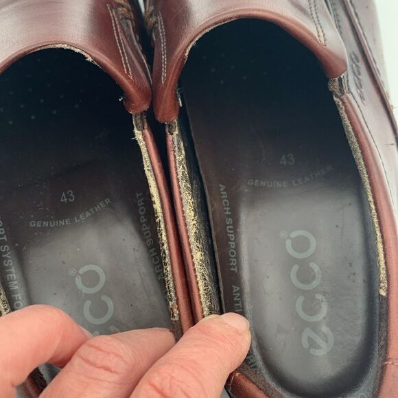 ECCO mahogany, brown leather slip on men’s loafers ￼size 43 main image 4